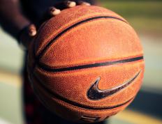 开云体育-季后赛抢七之夜，范戴克封神，用统治级数据定义防守艺术