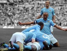 开云体育在线-欧冠半决赛之夜，当伯纳乌的草坪变成西亚卡姆的背身单打区