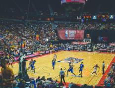 开云体育官网-库里49分导演东西对决！公牛逆转广东创经典