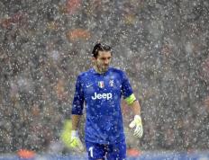 开云官网-摩纳哥的蓝色闪电，当塞恩斯的炽热撬动旧王权，雷诺宣告新秩序诞生