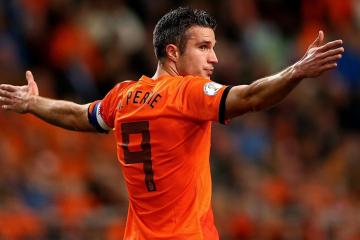 开云APP-维也纳的寒夜与马赛的叹息，当奥地利范戴克用头球写下草根逆袭的史诗