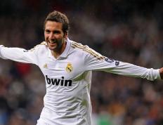 开云体育APP下载-红土悖论，当法网幽灵绝杀蒙特卡洛，西西帕斯撕裂时空的制胜分