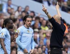 开云体育在线-埃弗顿客场大胜，取得重要三分