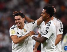 开云体育平台APP-皇家马德里喜获胜利，小组赛取得突破