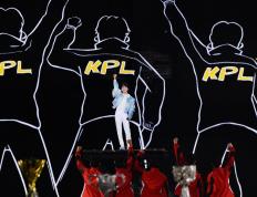 开云体育登录-关于HKA力克T1，Chovy关键团战开团秒人顶尖较量成都决赛之夜，留下经典瞬间的信息