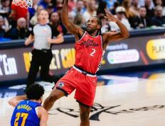 开云体育-快船大胜鹈鹕，莱纳德砍下30分