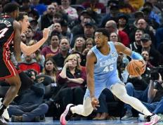 开云体育在线-热火力克尼克斯，拿下系列赛先机的简单介绍