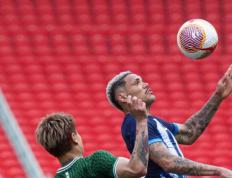 开云体育平台APP-球员意外表现抢眼，助球队夺冠的简单介绍