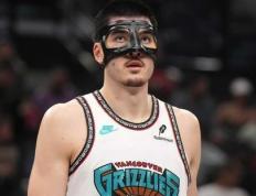 开云官方app入口-快船队再胜灰熊，保持胜利纪录