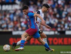 开云体育官网-瓦伦西亚主场轻松获胜，保持不败