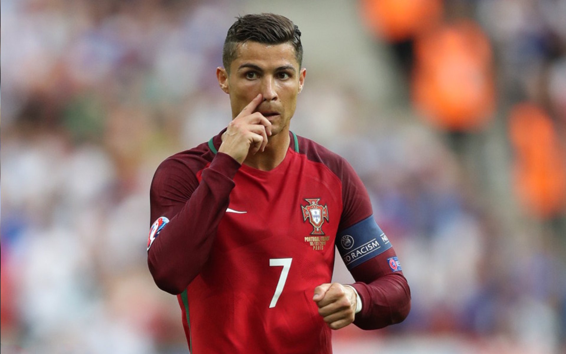 开云体育-绿茵场与地缘场,当一波带走成为竞技场的通用语法